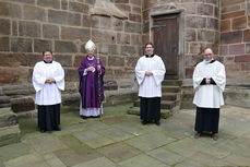 Beauftragung zu Lektorat und Akolythat in St. Marien, Volkmarsen (Foto: Karl-Franz Thiede)